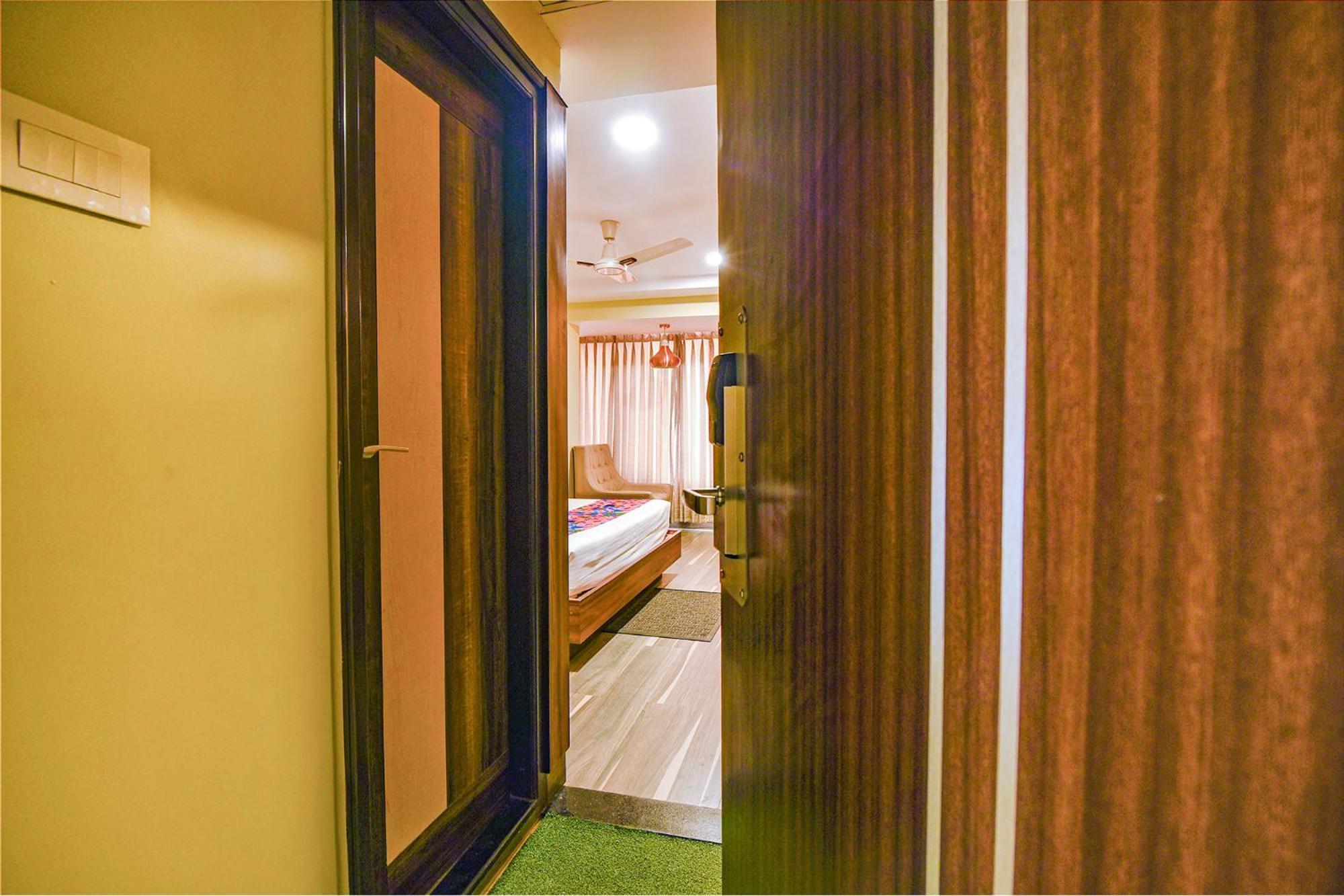 Fabhotel Phoenix Resorts - Nr M Chinnaswamy Stadium Бенґалуру Екстер'єр фото
