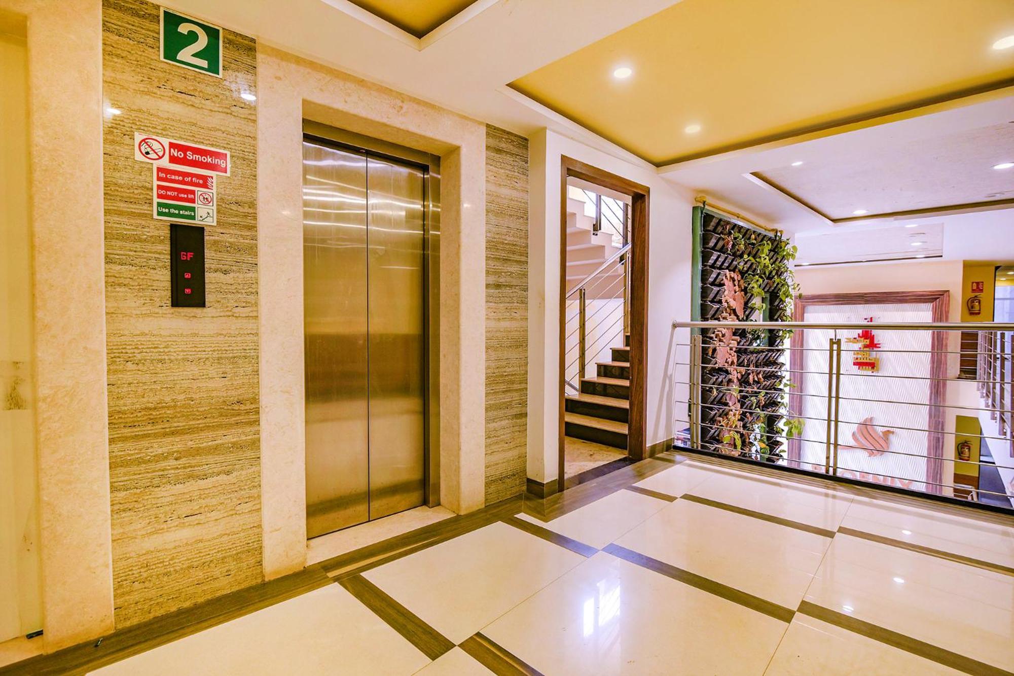 Fabhotel Phoenix Resorts - Nr M Chinnaswamy Stadium Бенґалуру Екстер'єр фото