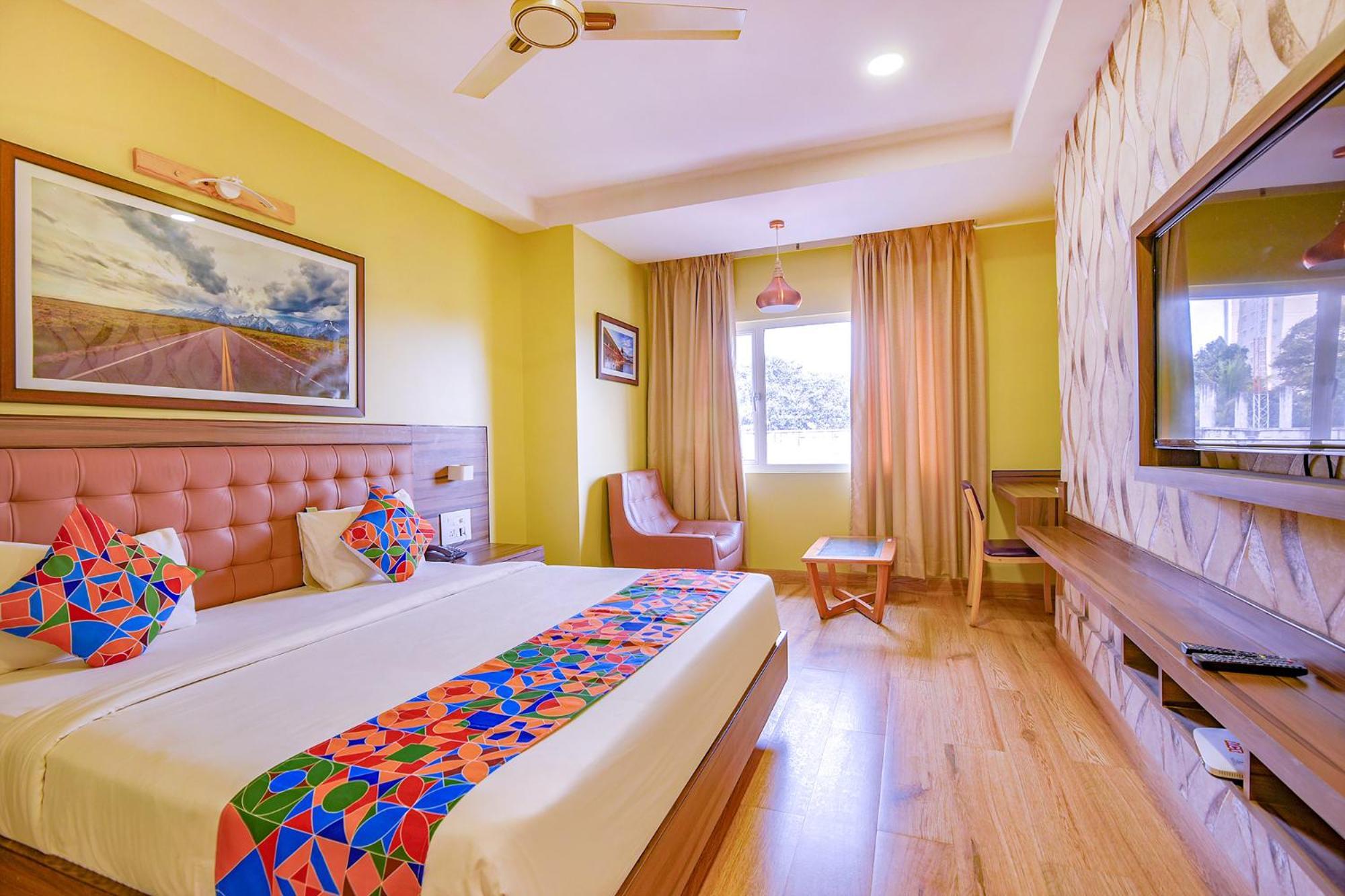 Fabhotel Phoenix Resorts - Nr M Chinnaswamy Stadium Бенґалуру Екстер'єр фото