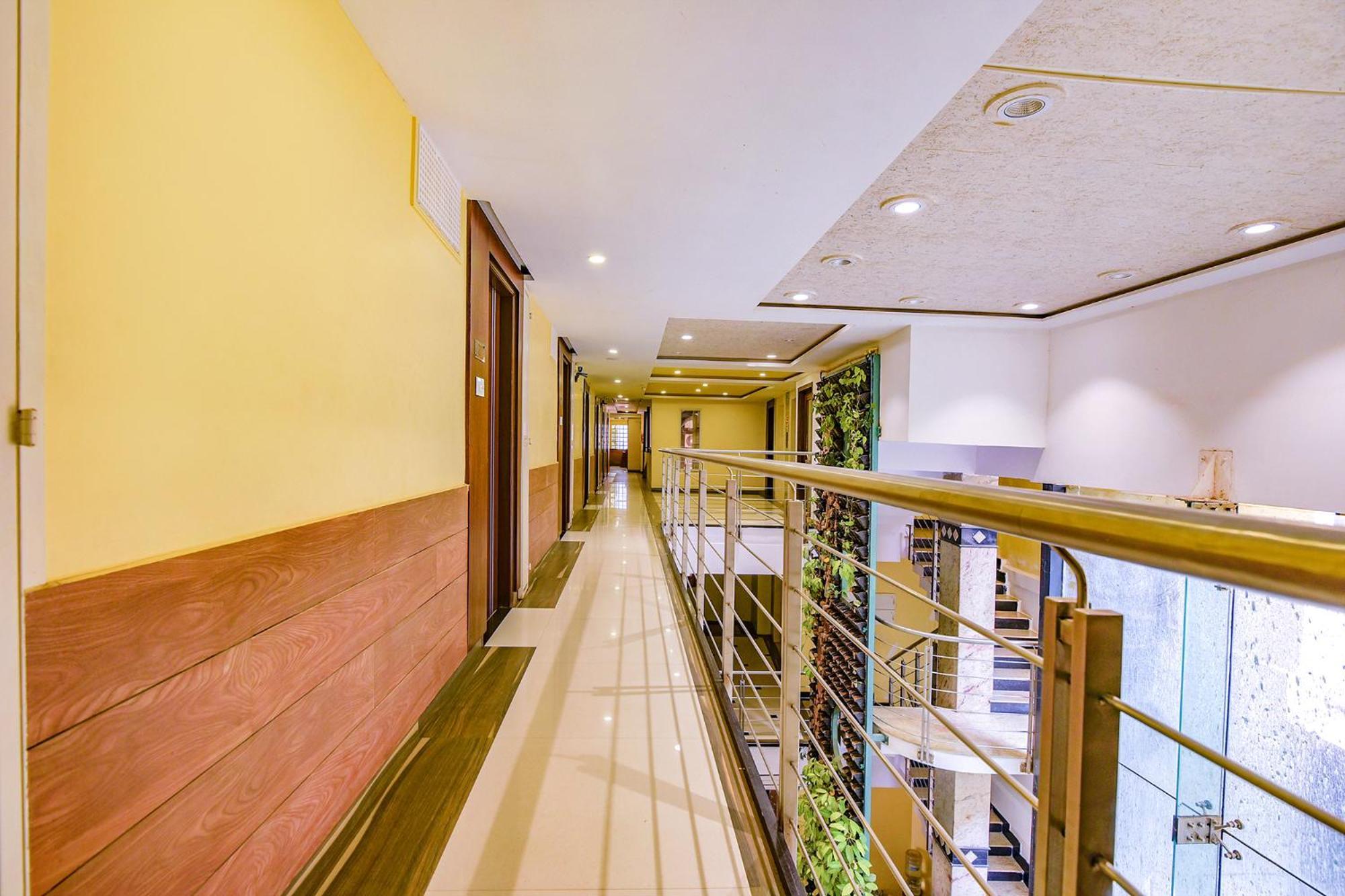 Fabhotel Phoenix Resorts - Nr M Chinnaswamy Stadium Бенґалуру Екстер'єр фото