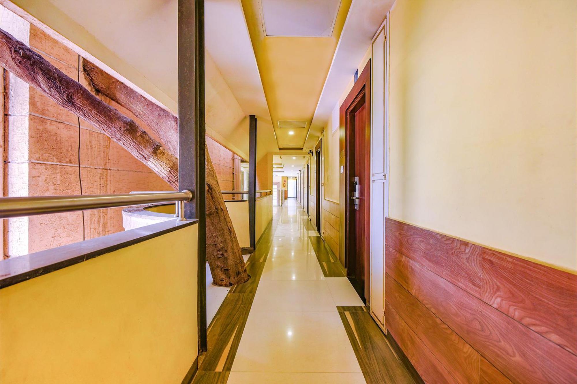 Fabhotel Phoenix Resorts - Nr M Chinnaswamy Stadium Бенґалуру Екстер'єр фото