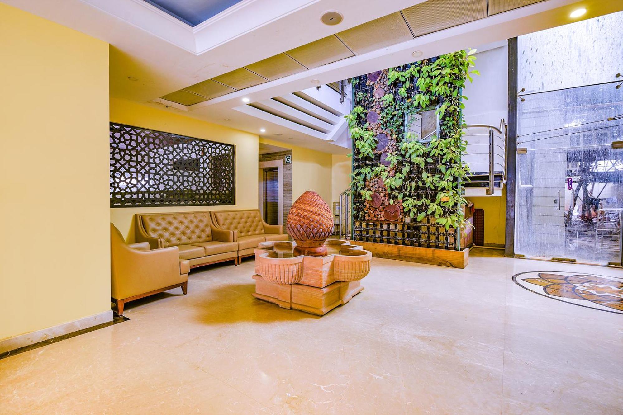 Fabhotel Phoenix Resorts - Nr M Chinnaswamy Stadium Бенґалуру Екстер'єр фото