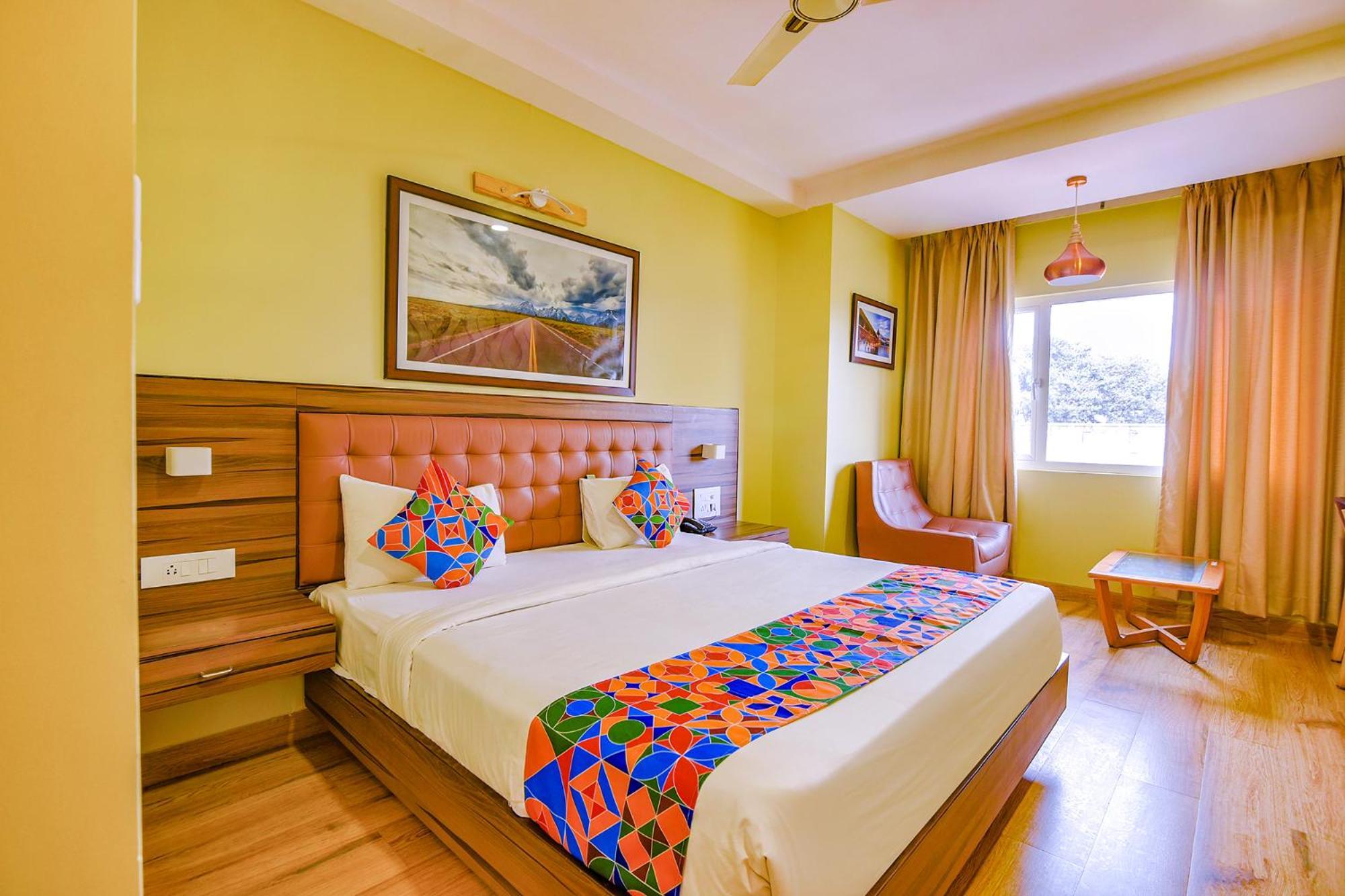 Fabhotel Phoenix Resorts - Nr M Chinnaswamy Stadium Бенґалуру Екстер'єр фото